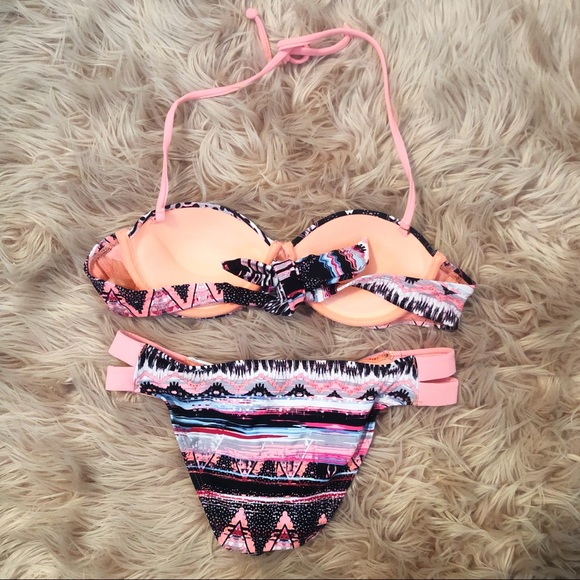 Pink Designed Push-Up Bikini - Picture 2 of 3